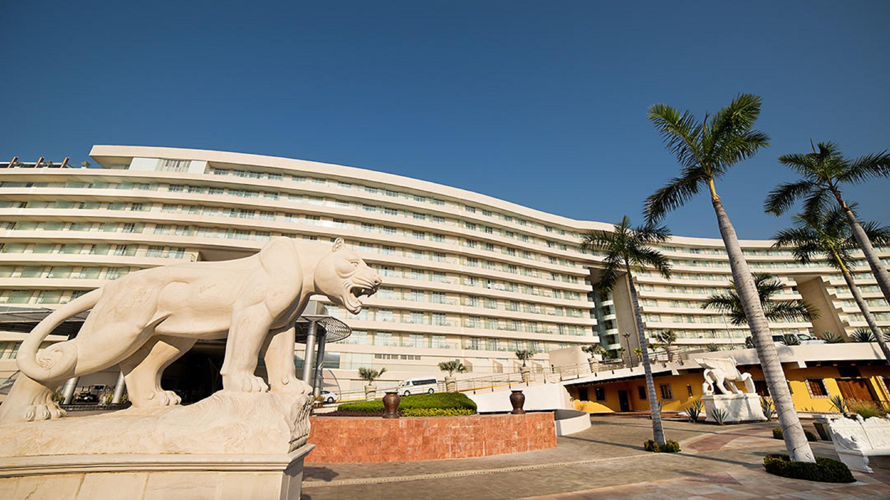ปาลาซิโอ มุนโด อิมพีเรียล Hotel อากาปุลโก ภายนอก รูปภาพ The hotel in 2011